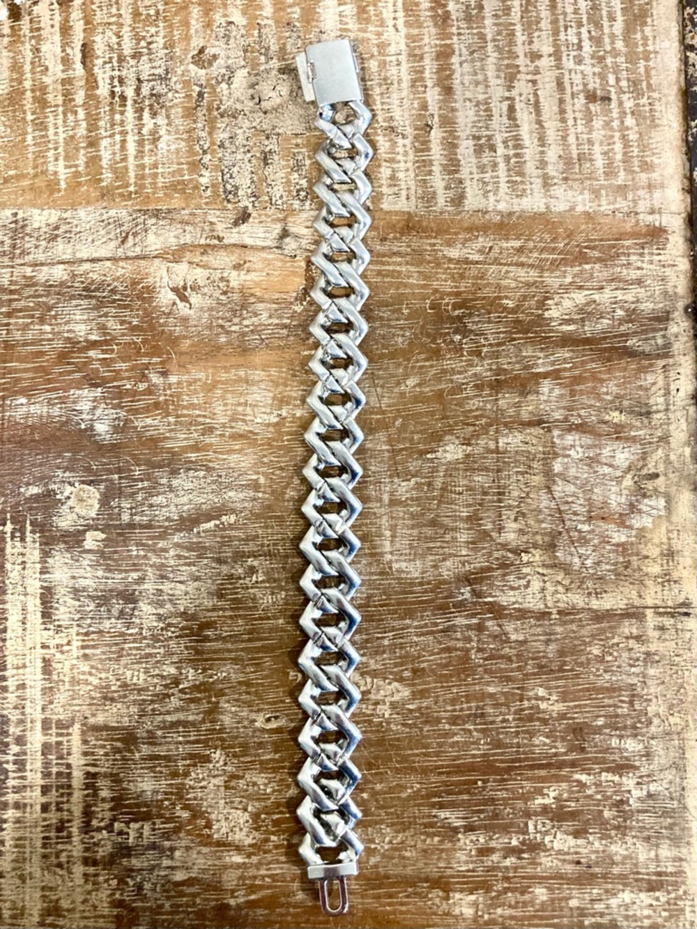 Men’s Miami Cuban Chain Silver Tone Bracelet with Rhinestones - Picture 5 of 11